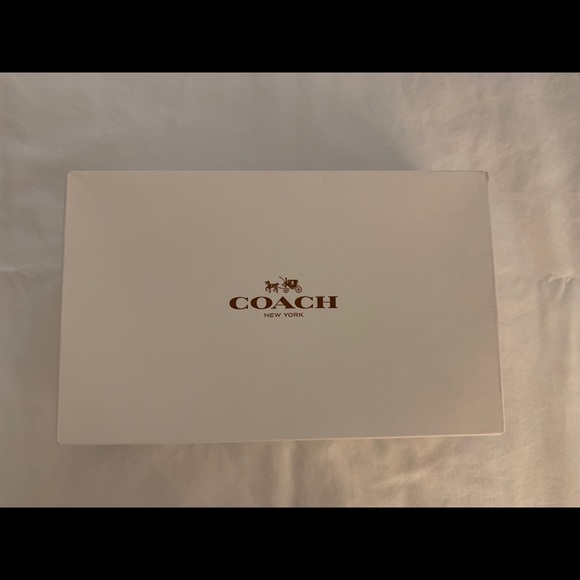 Coach Purse - Picture 4 of 11